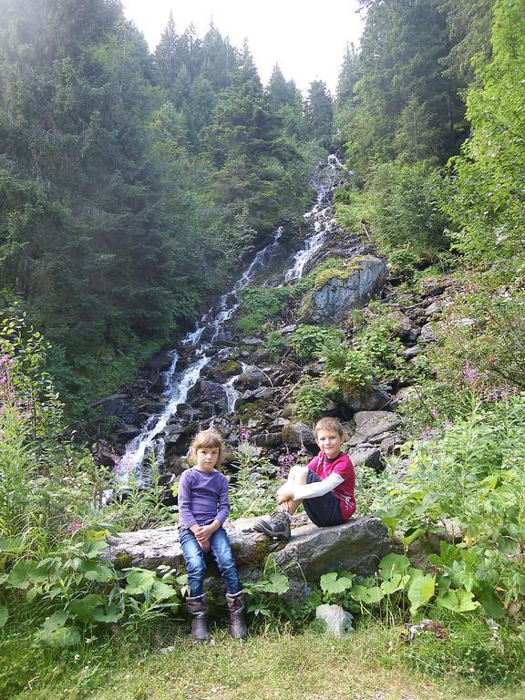 Gite Le Cerf De Belledonne Sainte-Agnès Eksteriør bilde